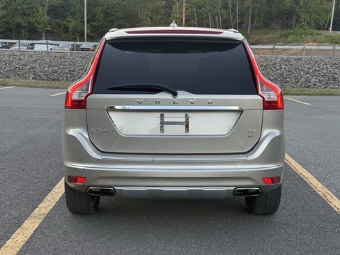 Used 2015 Volvo XC60 T6 image 4