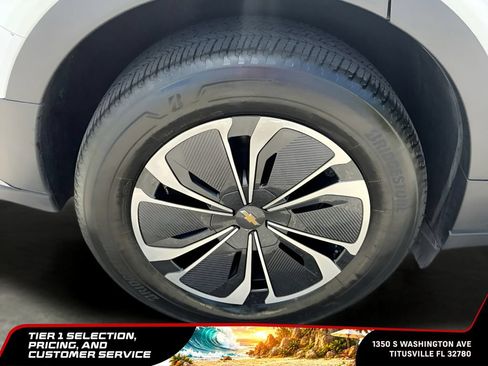 Used 2024 Chevrolet Blazer EV LT AWD/4WD image 42