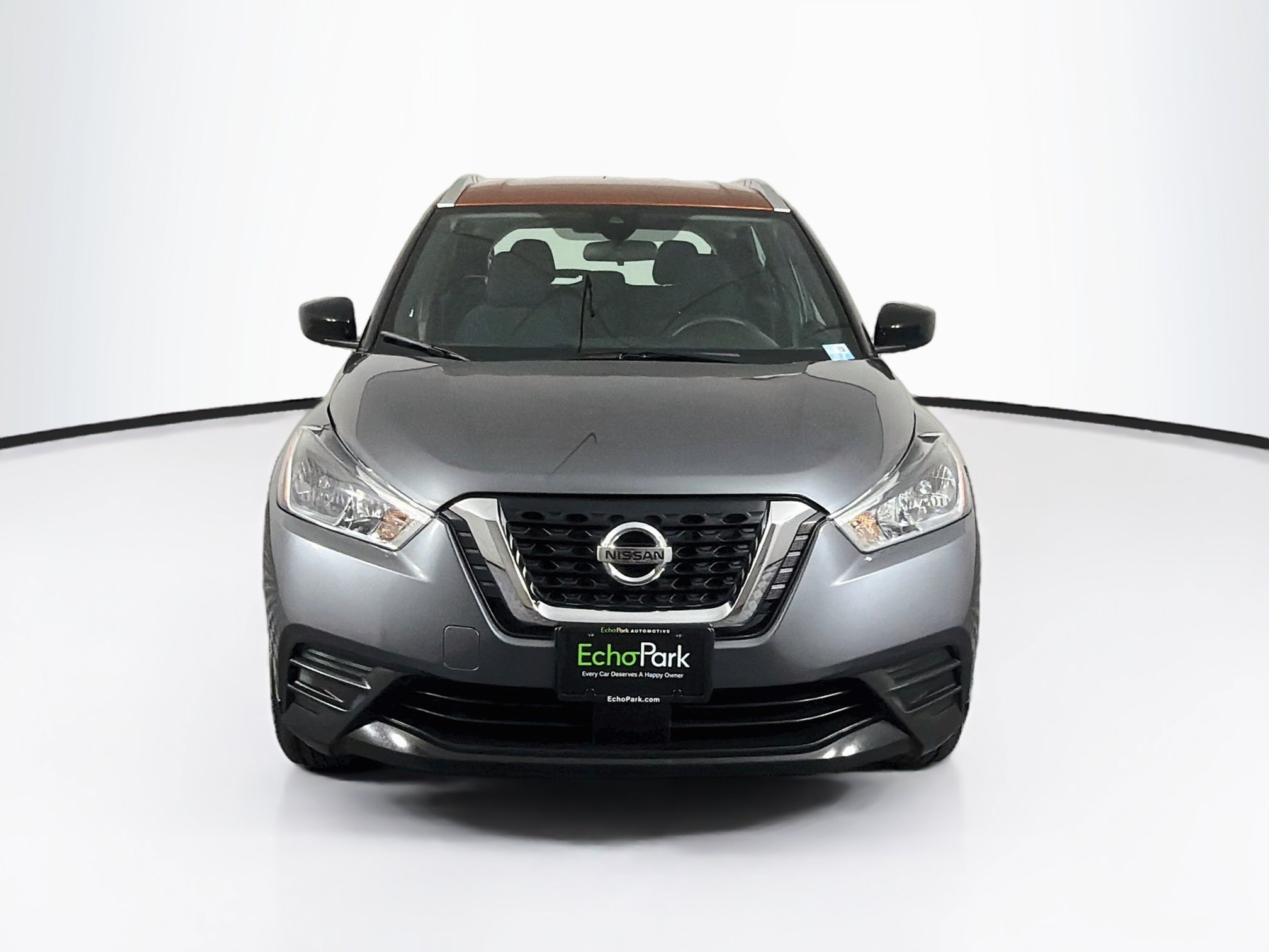 Used 2020 Nissan Kicks SV FWD image 2