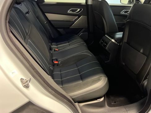 Used 2019 Land Rover Range Rover Velar S AWD/4WD image 13