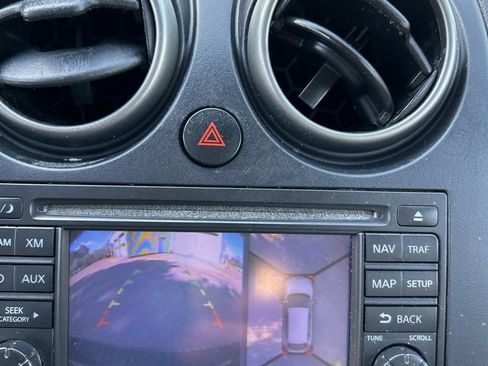 Used 2013 Nissan Rogue SL image 12