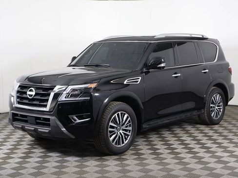 Used 2024 Nissan Armada SL image 10