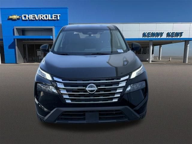 Used 2025 Nissan Rogue SV FWD image 7