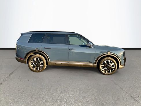 New 2027 Kia Telluride S image 8