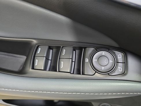 Used 2023 Buick Enclave Essence w/ Experience Buick Package AWD/4WD image 31