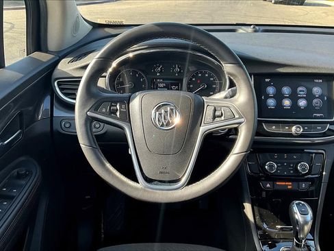 Used 2018 Buick Encore Preferred image 5