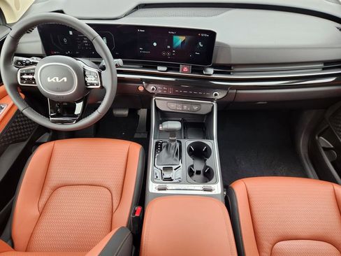 New 2026 Kia Carnival SX Prestige FWD image 12