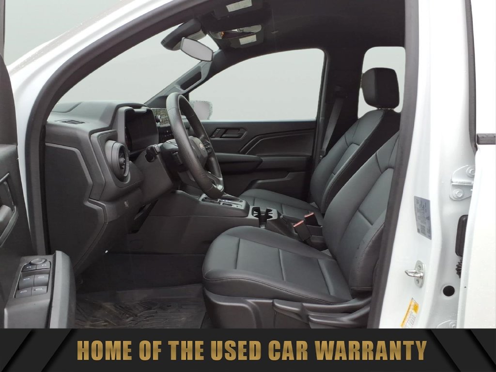 Used 2024 Chevrolet Colorado W/T RWD image 15