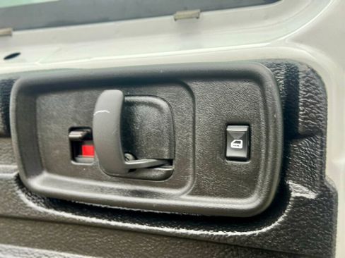 Used 2024 GMC Savana 2500 w/ Driver Convenience Package RWD image 9