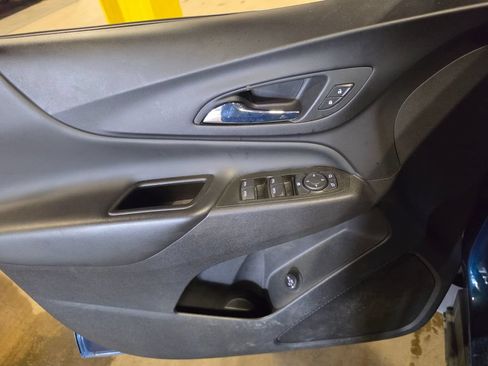 Used 2021 Chevrolet Equinox LT AWD/4WD image 5