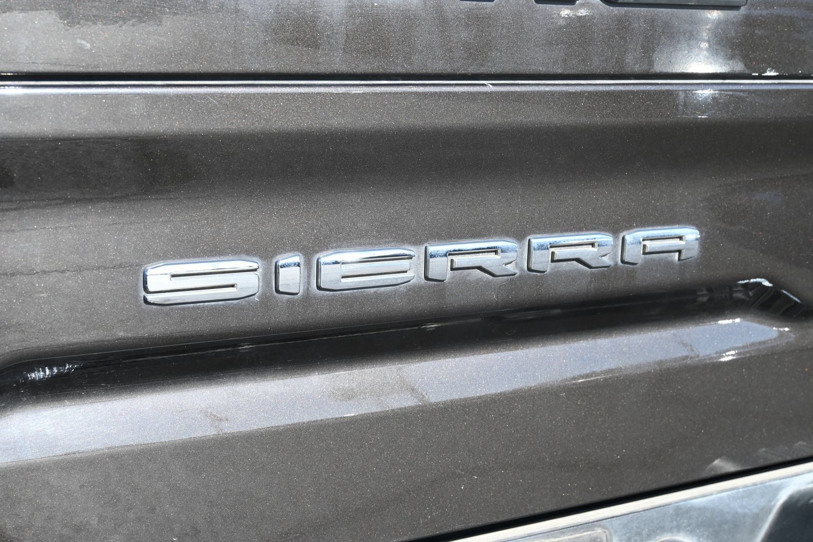 Used 2022 GMC Sierra 1500 SLT AWD/4WD image 22