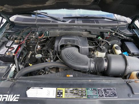 Used 2001 Ford F150 Lariat image 41