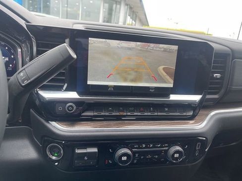 Used 2026 Chevrolet Silverado 1500 LT image 23