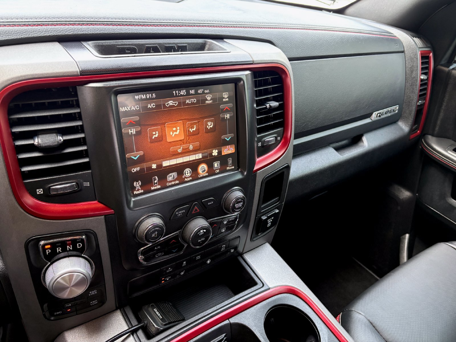 Used 2017 RAM 1500 Rebel AWD/4WD image 32