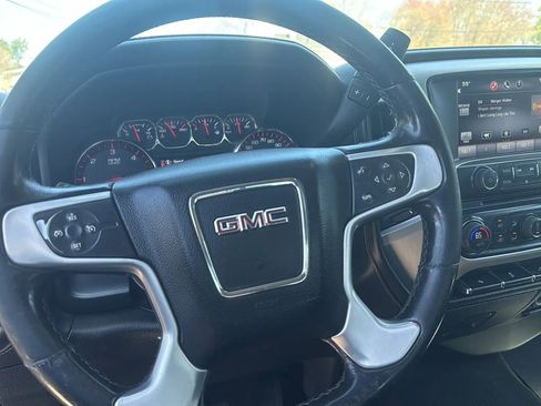 Used 2015 GMC Sierra 1500 SLE w/ SLE Value Package AWD/4WD image 17