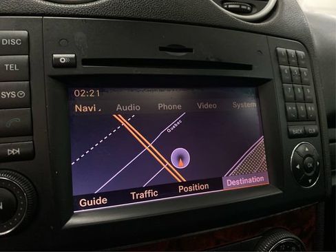 Used 2011 Mercedes-Benz ML 350 4MATIC image 30