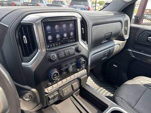Certified 2020 Chevrolet Silverado 2500 LTZ w/ LTZ Premium Package AWD/4WD image 25
