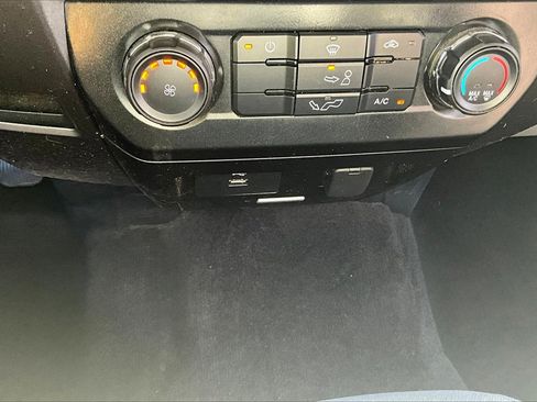 Used 2016 Ford F150 XLT w/ XTR Package image 17