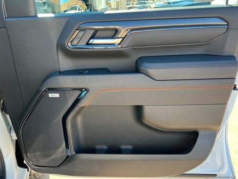 Certified 2025 GMC Sierra 2500 AT4 image 23