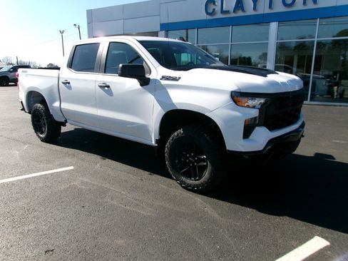 New 2026 Chevrolet Silverado 1500 Custom Trail Boss w/ Dark Appearance Package image 10