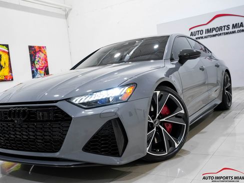Used 2022 Audi RS 7 4.0T image 42