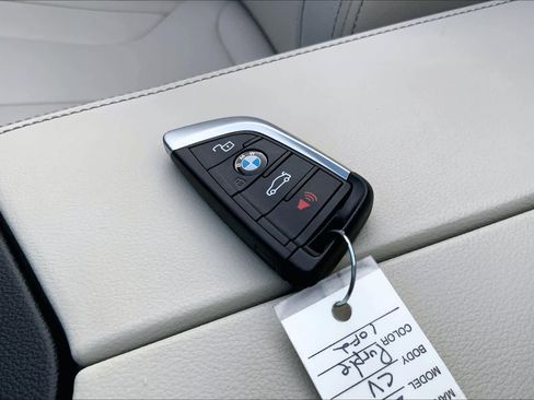 Used 2023 BMW Z4 sDrive30i w/ Premium Package image 14