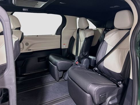 New 2026 Toyota Sienna Limited image 23