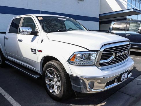 Used 2019 RAM 1500 Laramie w/ Convenience Group image 5