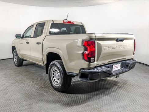 Used 2023 Chevrolet Colorado W/T RWD image 6
