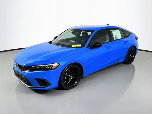 Used 2024 Honda Civic Sport image 3