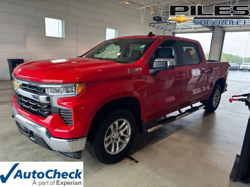 Used 2023 Chevrolet Silverado 1500 LT image 1