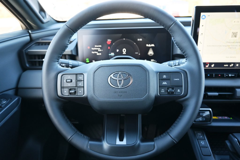 New 2026 Toyota RAV4 XSE w/ Weather Package AWD/4WD image 19
