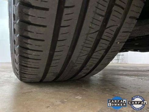 Used 2023 Jeep Grand Cherokee Limited w/ Luxury Tech Group II image 99