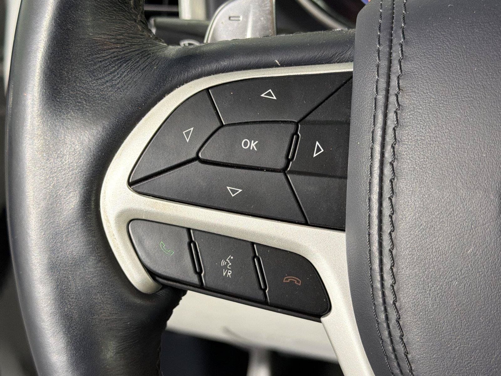 Used 2019 Jeep Grand Cherokee Summit AWD/4WD image 16