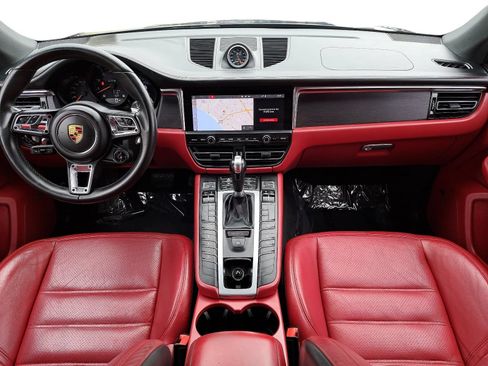 Used 2021 Porsche Macan GTS AWD/4WD image 9