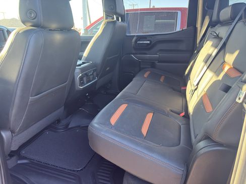 Used 2021 GMC Sierra 1500 AT4 image 7