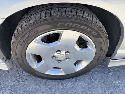 Used 2006 Chevrolet Monte Carlo SS w/ Convenience Package FWD image 11