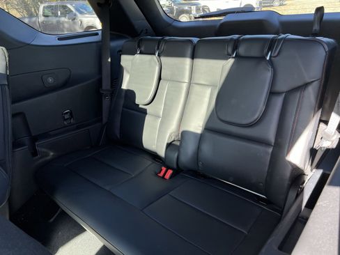 New 2026 Ford Explorer ST-Line w/ ST-Line Street Pack image 26