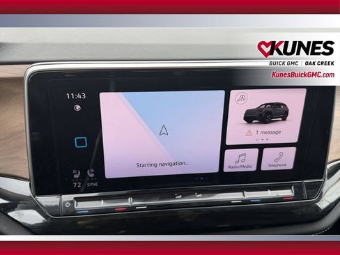 Used 2025 Volkswagen Atlas SE FWD image 26