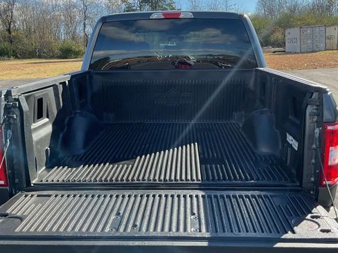 Used 2019 Ford F150 XLT w/ Equipment Group 302A Luxury image 5