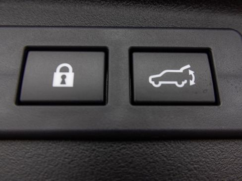 New 2026 Subaru Outback Limited XT image 38