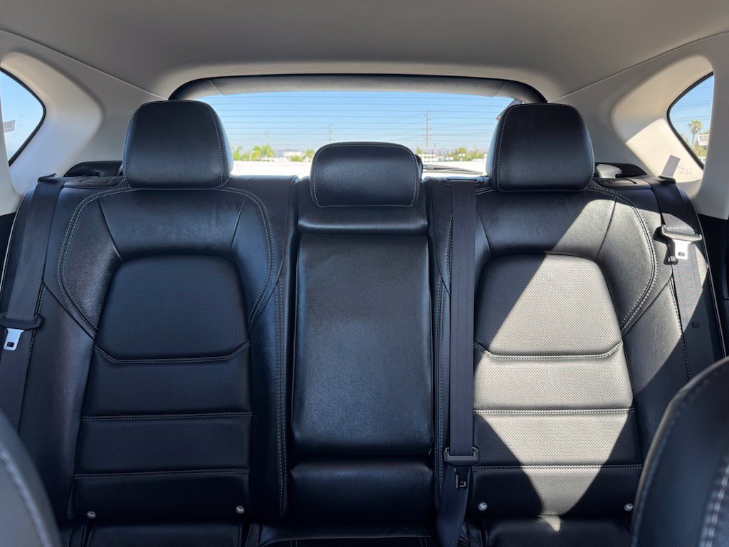 Certified 2025 MAZDA CX-5 AWD 2.5 S w/ Preferred Package image 19