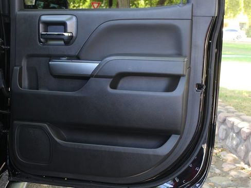 Used 2018 Chevrolet Silverado 1500 LT w/ All Star Edition RWD image 17
