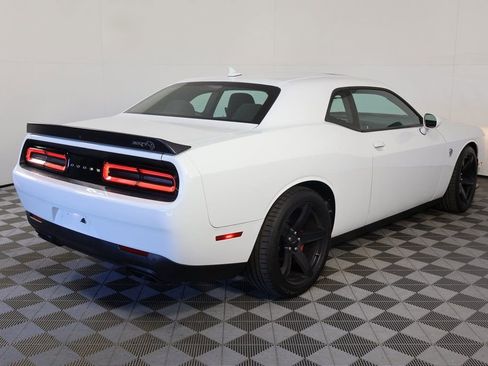 Used 2022 Dodge Challenger SRT Hellcat image 4