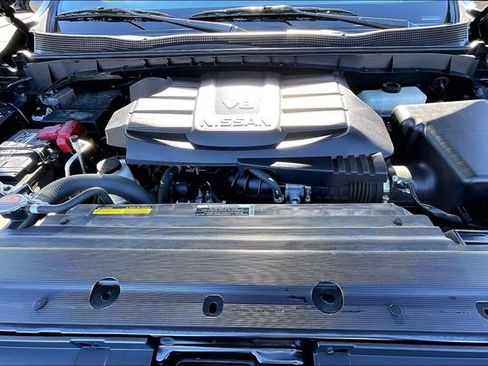 Used 2024 Nissan Titan PRO-4X w/ Pro-4x Utility Package image 20