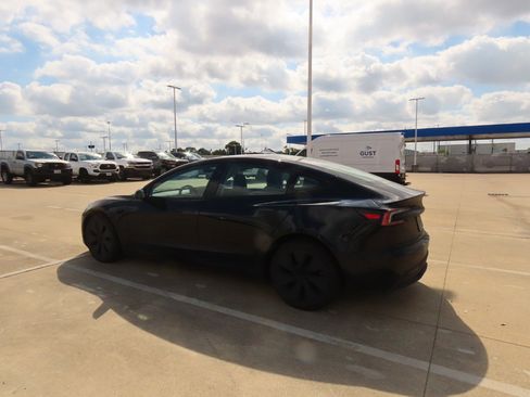 Used 2025 Tesla Model 3 Long Range image 15