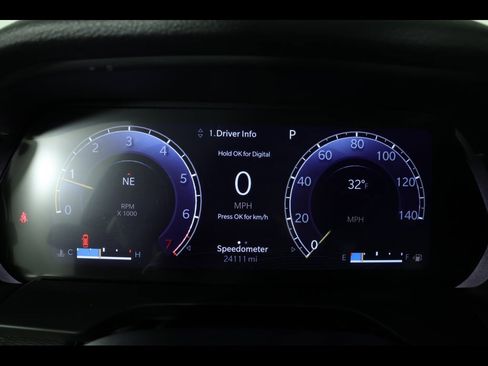 Used 2023 Jeep Grand Cherokee Altitude image 24