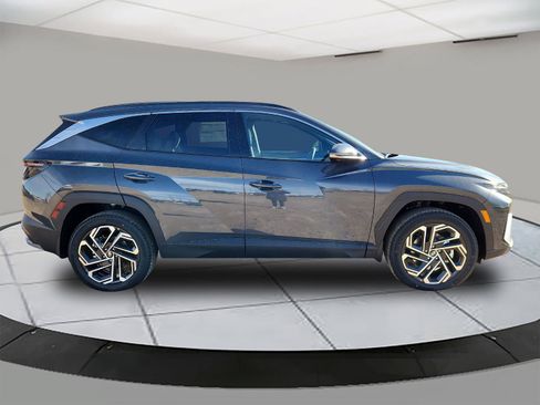 New 2026 Hyundai Tucson Limited AWD/4WD image 6