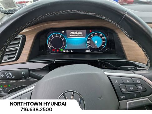 Used 2024 Volkswagen Atlas SE image 13