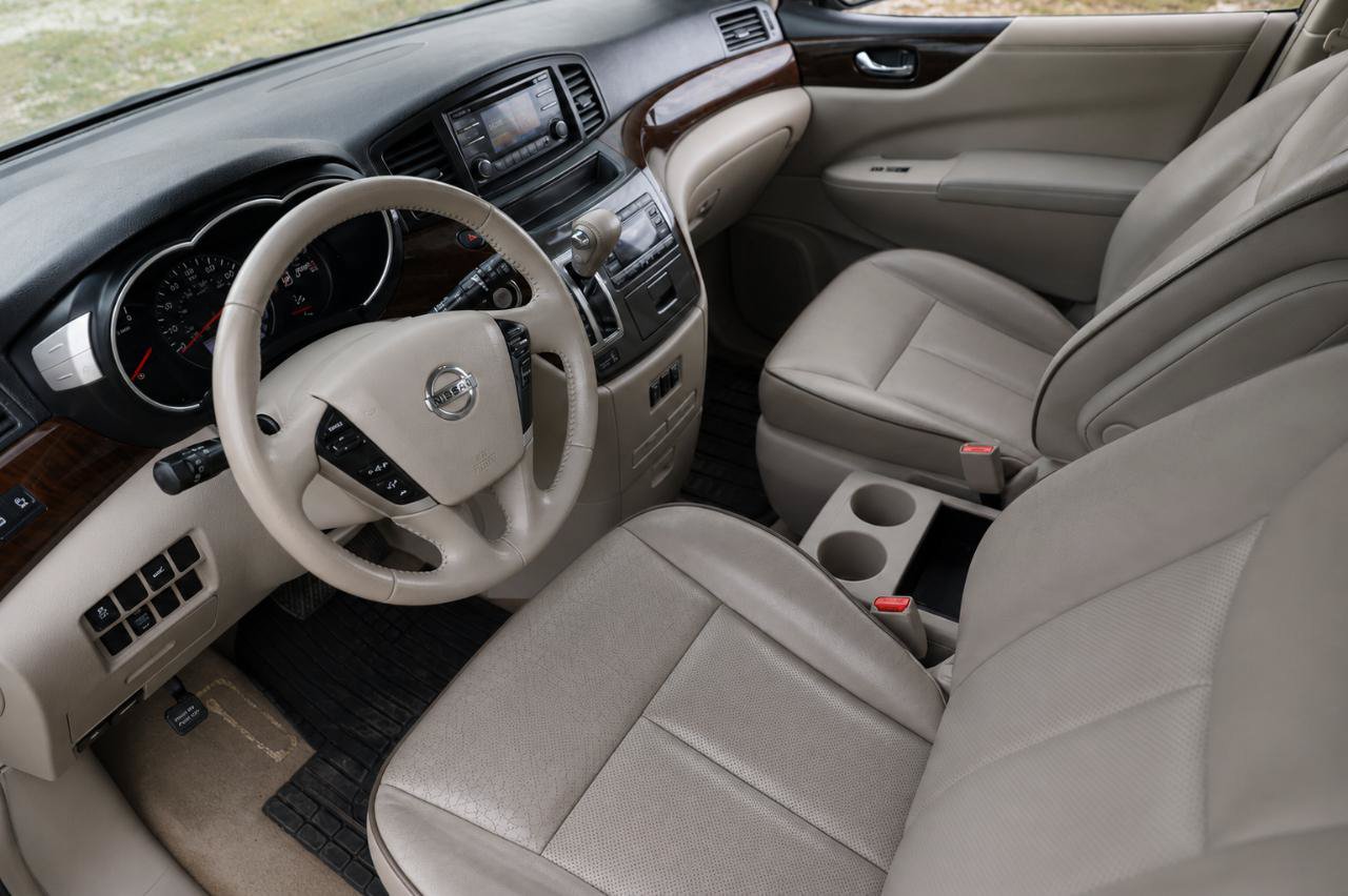 Used 2014 Nissan Quest SL FWD image 4